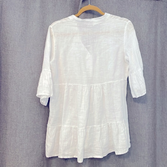 Linen blouse. White half-button up. Tier ruffled. New without tags. Small - Picture 5 of 6